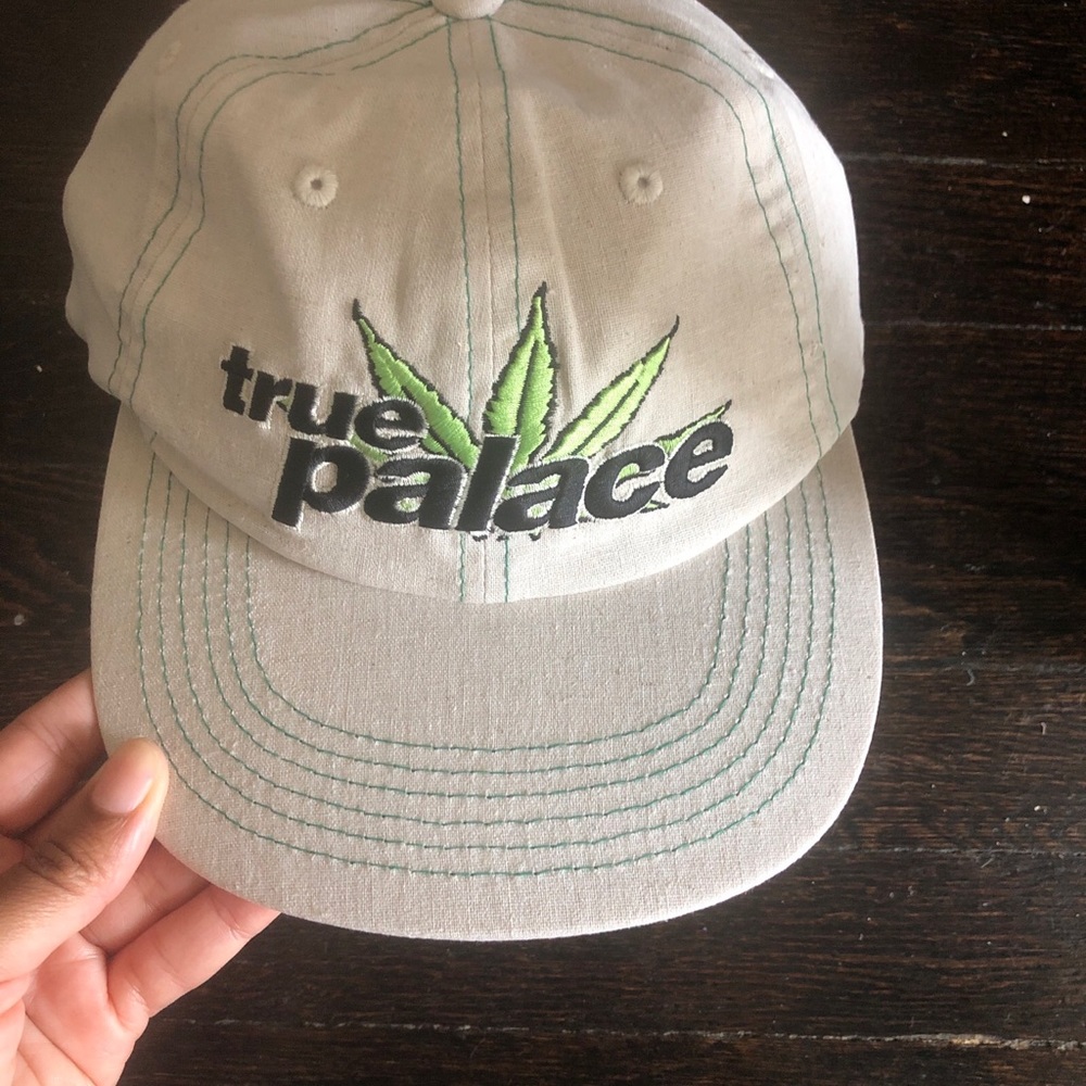 PALACE paranoia PAL hat ivory 6 panel authentic FW21 NWT